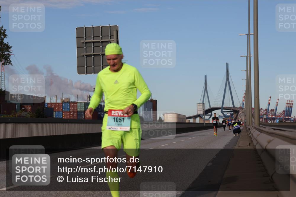03.10.2024 - Köhlbrandbrückenlauf Luisa Fischer http://msf.ph/oto/7147910 03.10.2024 09:39:33 Position 3 1051 meine-sportfotos.de
