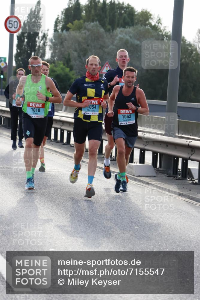 03.10.2024 - Köhlbrandbrückenlauf Miley Keyser http://msf.ph/oto/7155547 03.10.2024 09:10:45 Position 3 50, 50, 1018, 054, 1063 meine-sportfotos.de