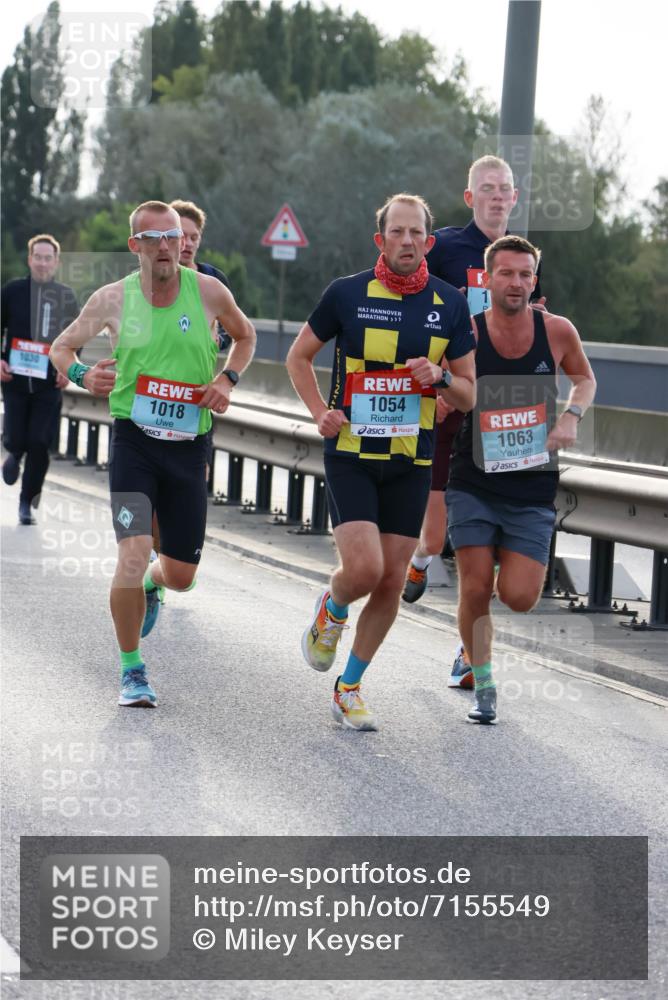 03.10.2024 - Köhlbrandbrückenlauf Miley Keyser http://msf.ph/oto/7155549 03.10.2024 09:10:46 Position 3 1030, 1018, 1054, 1063 meine-sportfotos.de