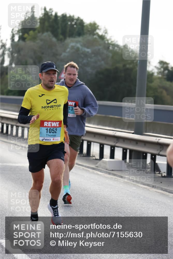 03.10.2024 - Köhlbrandbrückenlauf Miley Keyser http://msf.ph/oto/7155630 03.10.2024 09:11:11 Position 3 1052, 13 meine-sportfotos.de