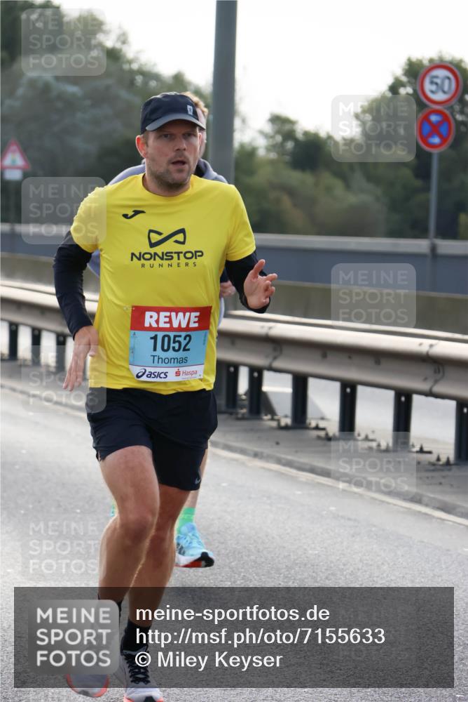 03.10.2024 - Köhlbrandbrückenlauf Miley Keyser http://msf.ph/oto/7155633 03.10.2024 09:11:12 Position 3 1052, 50 meine-sportfotos.de