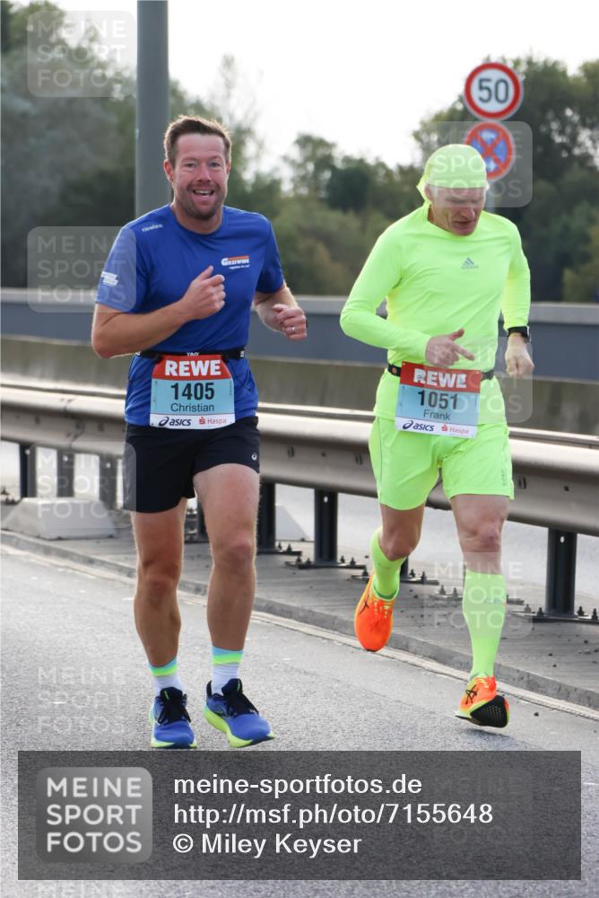 03.10.2024 - Köhlbrandbrückenlauf Miley Keyser http://msf.ph/oto/7155648 03.10.2024 09:11:20 Position 3 1405, 1051, 50 meine-sportfotos.de