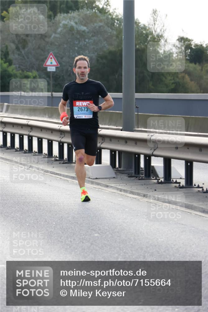 03.10.2024 - Köhlbrandbrückenlauf Miley Keyser http://msf.ph/oto/7155664 03.10.2024 09:11:25 Position 3 150, 2673 meine-sportfotos.de