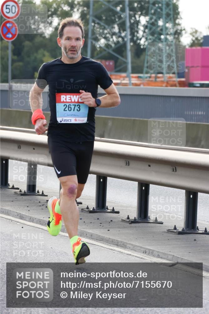 03.10.2024 - Köhlbrandbrückenlauf Miley Keyser http://msf.ph/oto/7155670 03.10.2024 09:11:27 Position 3 50, 50, 2673 meine-sportfotos.de