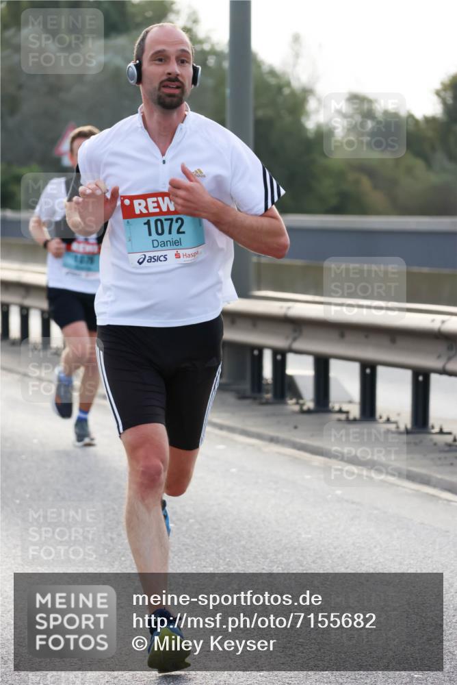 03.10.2024 - Köhlbrandbrückenlauf Miley Keyser http://msf.ph/oto/7155682 03.10.2024 09:11:33 Position 3 1072 meine-sportfotos.de