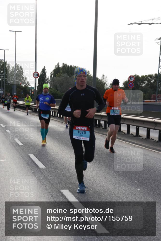 03.10.2024 - Köhlbrandbrückenlauf Miley Keyser http://msf.ph/oto/7155759 03.10.2024 09:11:51 Position 3 50, 1335, 1070, 1429 meine-sportfotos.de