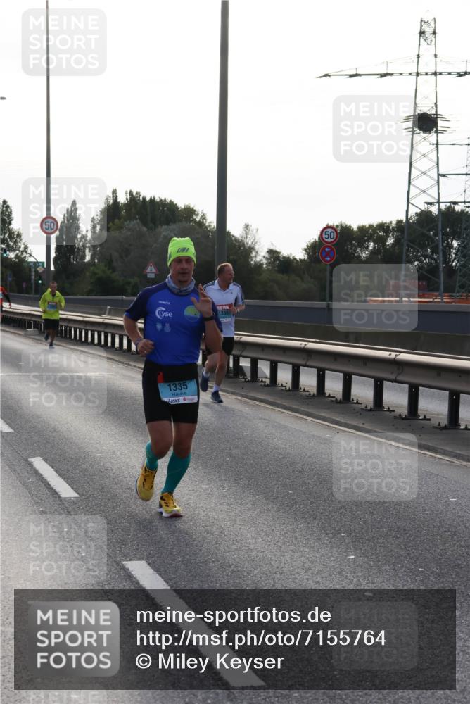 03.10.2024 - Köhlbrandbrückenlauf Miley Keyser http://msf.ph/oto/7155764 03.10.2024 09:11:53 Position 3 50, 1335, 13802, 50 meine-sportfotos.de