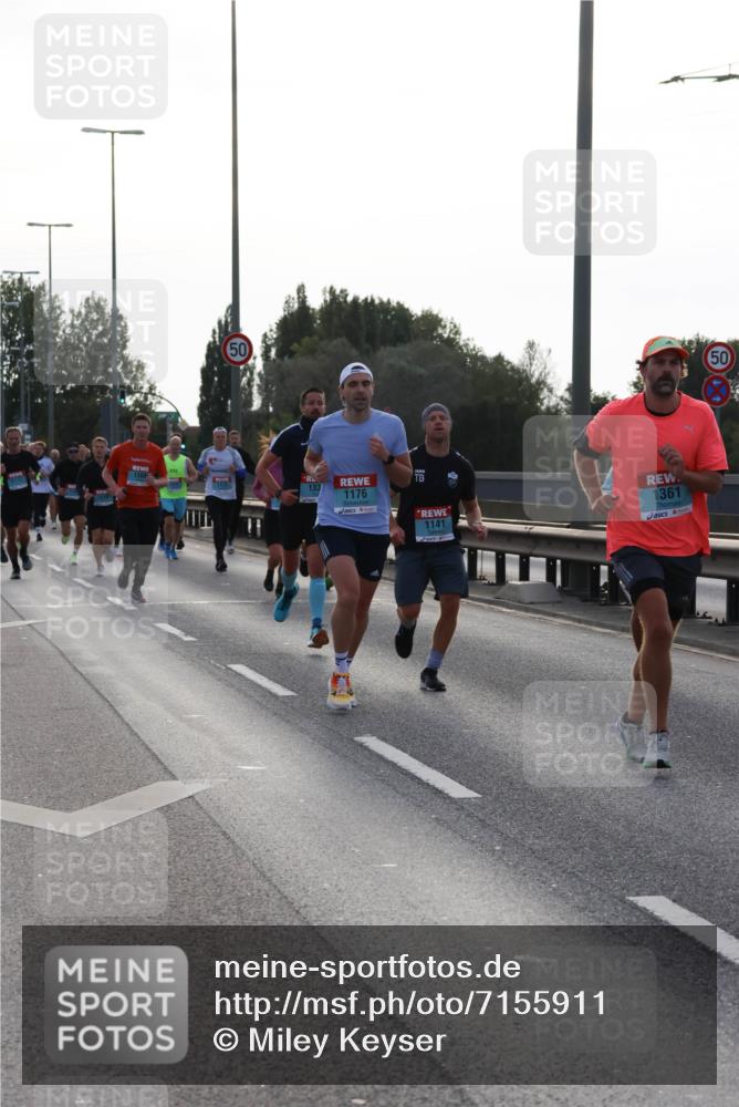 03.10.2024 - Köhlbrandbrückenlauf Miley Keyser http://msf.ph/oto/7155911 03.10.2024 09:12:33 Position 3 133, 1176, 1141, 1361, 50 meine-sportfotos.de