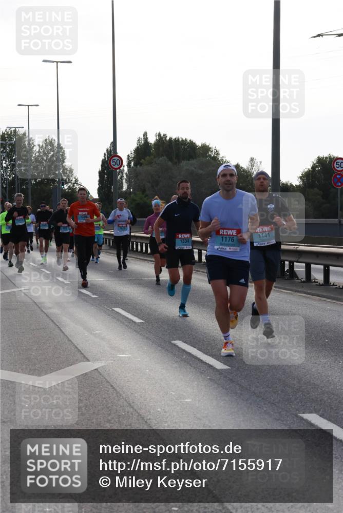 03.10.2024 - Köhlbrandbrückenlauf Miley Keyser http://msf.ph/oto/7155917 03.10.2024 09:12:34 Position 3 1310, 1308, 50, 1334, 1176, 1141 meine-sportfotos.de