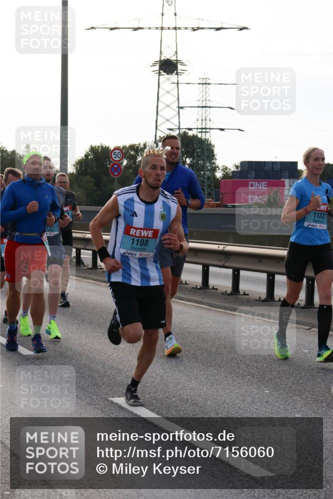 03.10.2024 - Köhlbrandbrückenlauf Miley Keyser http://msf.ph/oto/7156060 03.10.2024 09:13:02 Position 3 50, 1108, 1132 meine-sportfotos.de