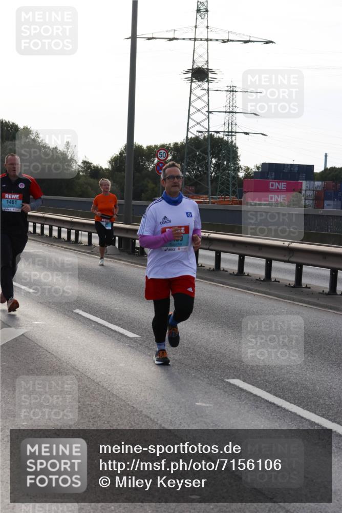 03.10.2024 - Köhlbrandbrückenlauf Miley Keyser http://msf.ph/oto/7156106 03.10.2024 09:13:17 Position 3 1461, 763 meine-sportfotos.de