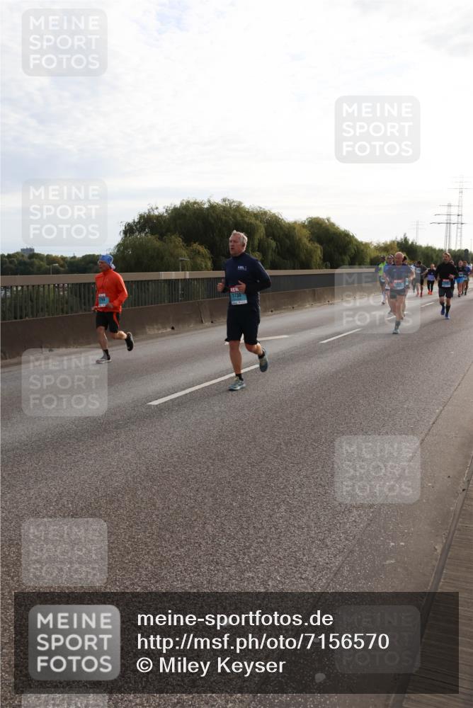 03.10.2024 - Köhlbrandbrückenlauf Miley Keyser http://msf.ph/oto/7156570 03.10.2024 09:14:58 Position 3  meine-sportfotos.de