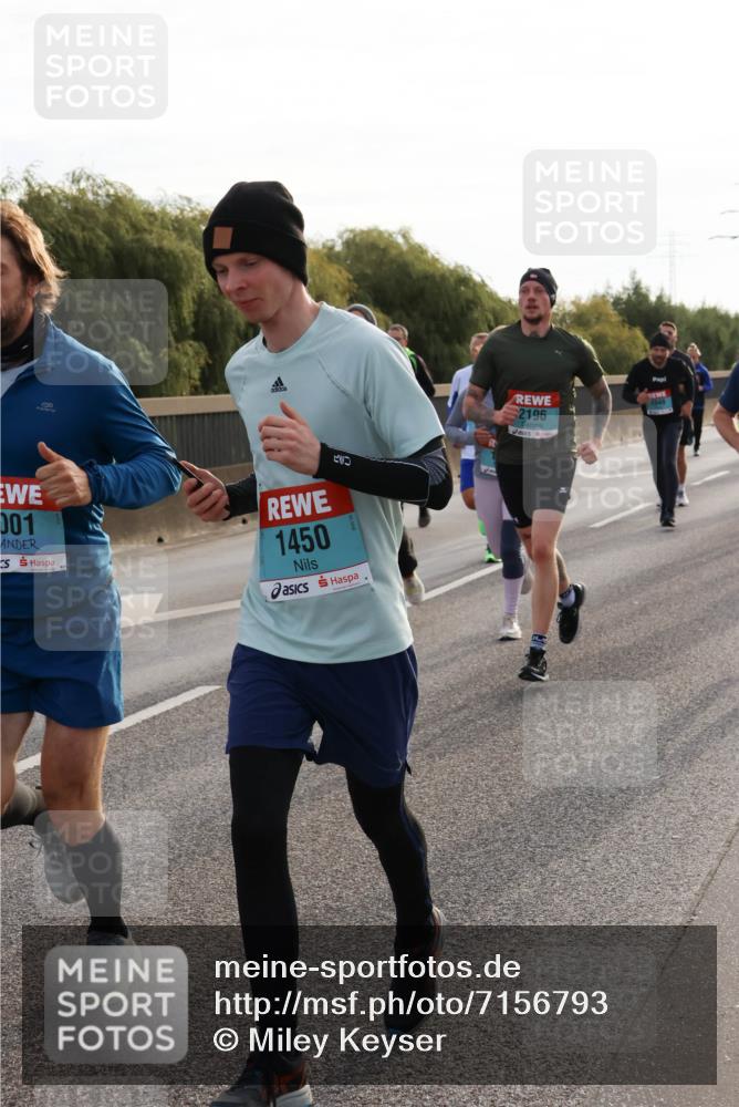 03.10.2024 - Köhlbrandbrückenlauf Miley Keyser http://msf.ph/oto/7156793 03.10.2024 09:15:33 Position 3 001, 1450, 2196, 1849 meine-sportfotos.de