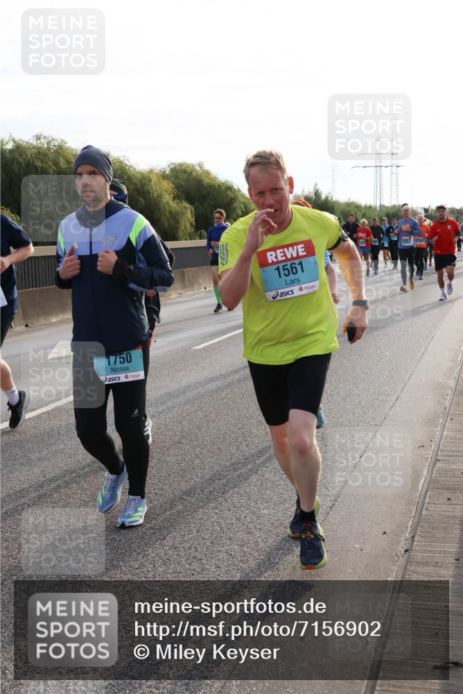 03.10.2024 - Köhlbrandbrückenlauf Miley Keyser http://msf.ph/oto/7156902 03.10.2024 09:15:51 Position 3 1750, 1561 meine-sportfotos.de