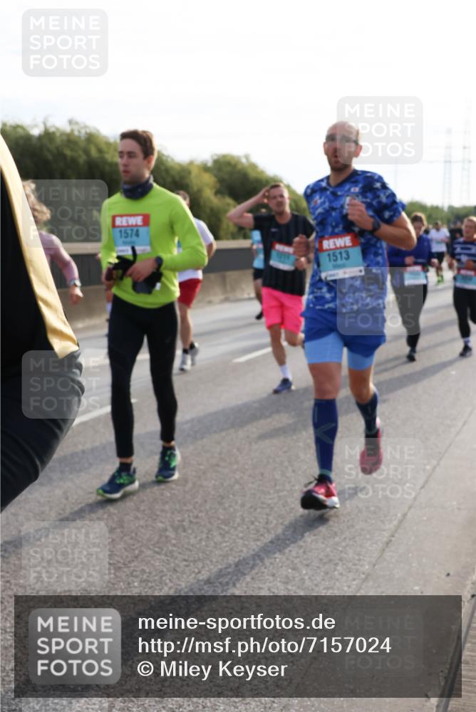 03.10.2024 - Köhlbrandbrückenlauf Miley Keyser http://msf.ph/oto/7157024 03.10.2024 09:16:07 Position 3 1574, 1513 meine-sportfotos.de