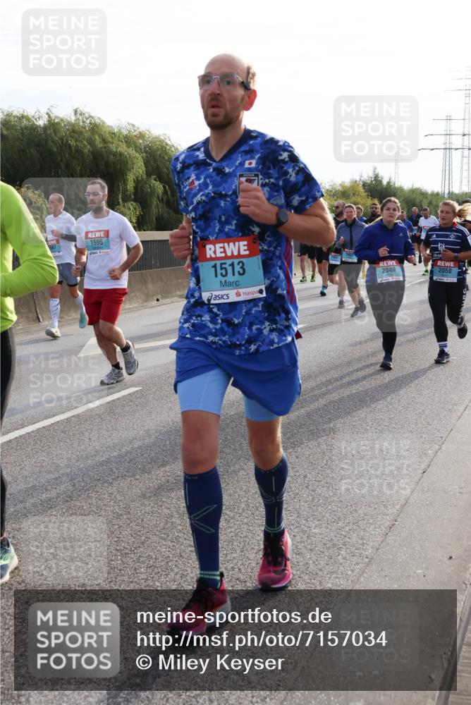 03.10.2024 - Köhlbrandbrückenlauf Miley Keyser http://msf.ph/oto/7157034 03.10.2024 09:16:08 Position 3 607, 1596, 1513, 2484, 1600, 2049, 2050 meine-sportfotos.de