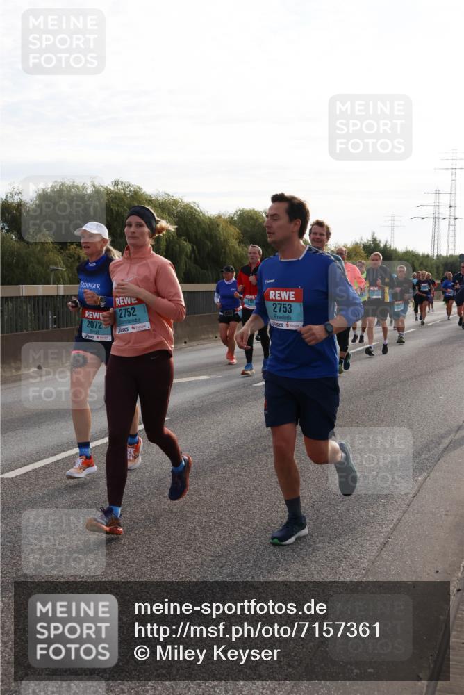 03.10.2024 - Köhlbrandbrückenlauf Miley Keyser http://msf.ph/oto/7157361 03.10.2024 09:16:55 Position 3 2072, 2752, 1118, 2753 meine-sportfotos.de