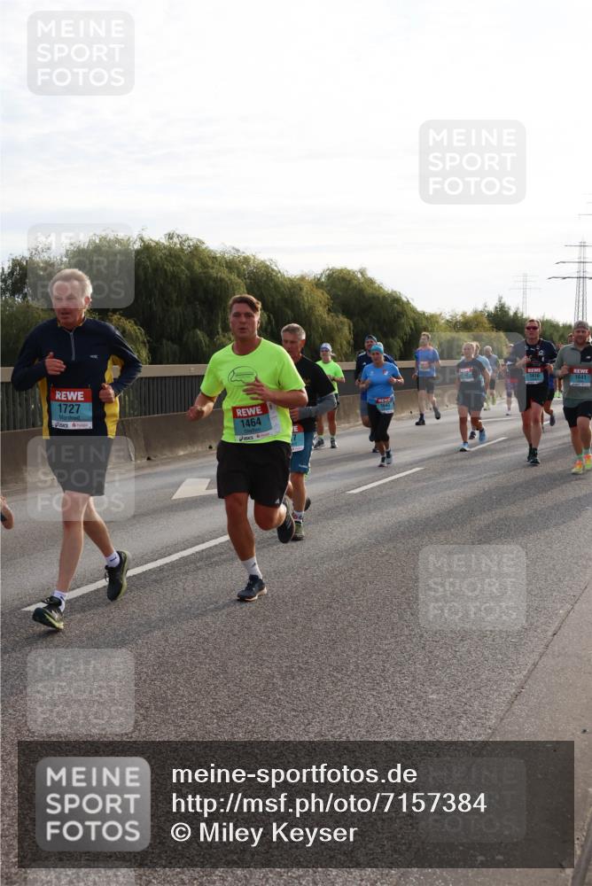 03.10.2024 - Köhlbrandbrückenlauf Miley Keyser http://msf.ph/oto/7157384 03.10.2024 09:16:59 Position 3 1727, 1610, 1641, 1464, 1643 meine-sportfotos.de