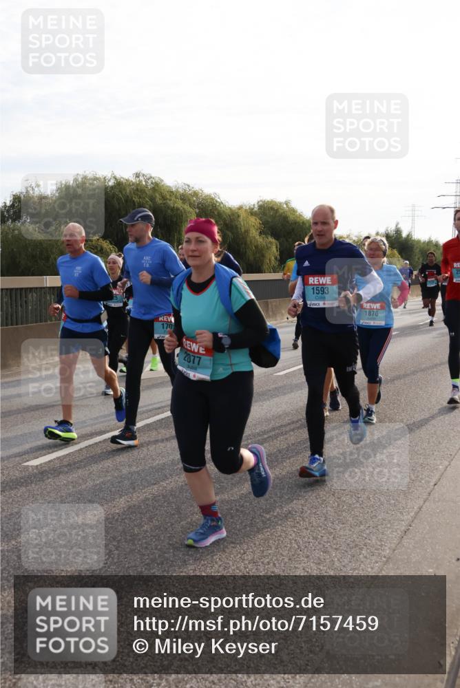 03.10.2024 - Köhlbrandbrückenlauf Miley Keyser http://msf.ph/oto/7157459 03.10.2024 09:17:10 Position 3 2015, 20, 170, 2077, 1593, 1876 meine-sportfotos.de