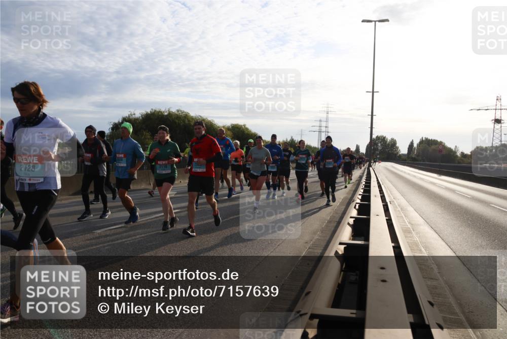 03.10.2024 - Köhlbrandbrückenlauf Miley Keyser http://msf.ph/oto/7157639 03.10.2024 09:17:56 Position 3 2128, 2608, 200, 2110 meine-sportfotos.de