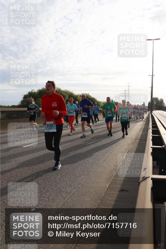 03.10.2024 - Köhlbrandbrückenlauf Miley Keyser http://msf.ph/oto/7157716 03.10.2024 09:18:26 Position 3 2747, 2461, 1770, 2286 meine-sportfotos.de