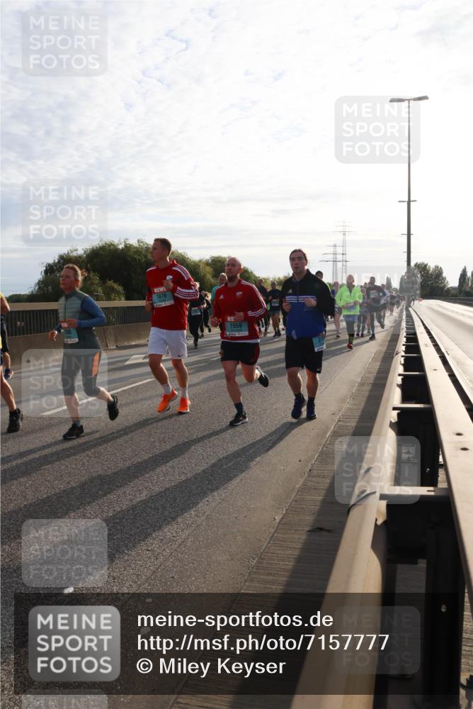 03.10.2024 - Köhlbrandbrückenlauf Miley Keyser http://msf.ph/oto/7157777 03.10.2024 09:18:43 Position 3 1476, 1959 meine-sportfotos.de