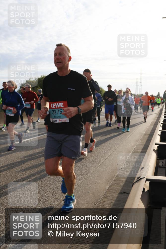03.10.2024 - Köhlbrandbrückenlauf Miley Keyser http://msf.ph/oto/7157940 03.10.2024 09:19:43 Position 3 2860, 3275 meine-sportfotos.de