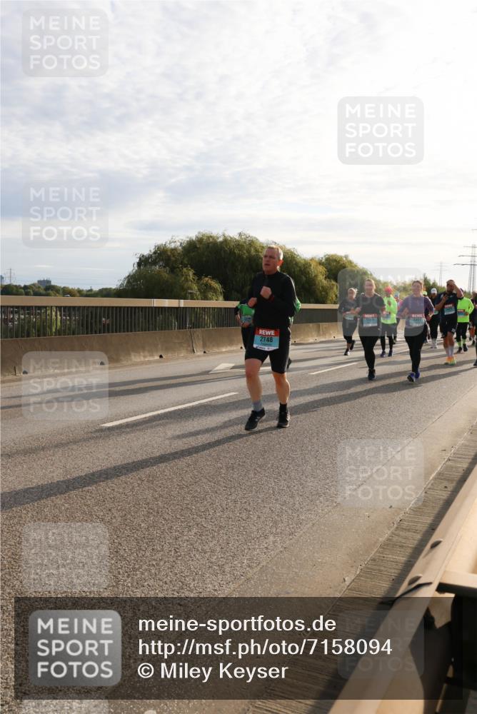 03.10.2024 - Köhlbrandbrückenlauf Miley Keyser http://msf.ph/oto/7158094 03.10.2024 09:20:34 Position 3 2748, 1765, 3491 meine-sportfotos.de