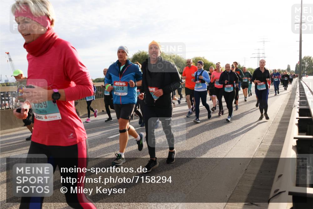 03.10.2024 - Köhlbrandbrückenlauf Miley Keyser http://msf.ph/oto/7158294 03.10.2024 09:21:26 Position 3 1, 0, 2273, 3310, 2984, 7, 2852, 2911 meine-sportfotos.de