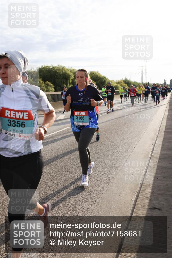 03.10.2024 - Köhlbrandbrückenlauf Miley Keyser http://msf.ph/oto/7158681 03.10.2024 09:23:35 Position 3 3356, 3106 meine-sportfotos.de