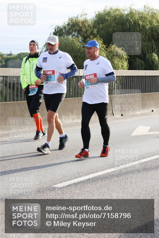 03.10.2024 - Köhlbrandbrückenlauf Miley Keyser http://msf.ph/oto/7158796 03.10.2024 09:24:15 Position 3 3063, 313 meine-sportfotos.de