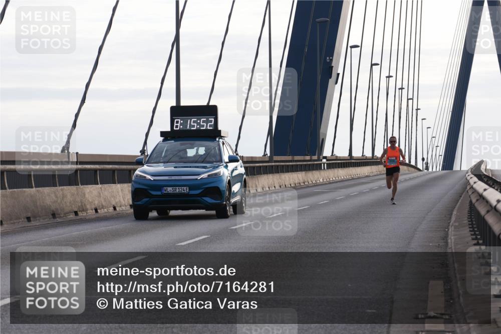 03.10.2024 - Köhlbrandbrückenlauf Matties Gatica Varas http://msf.ph/oto/7164281 03.10.2024 09:15:36 Position 2 8, 15, 52, 124 meine-sportfotos.de
