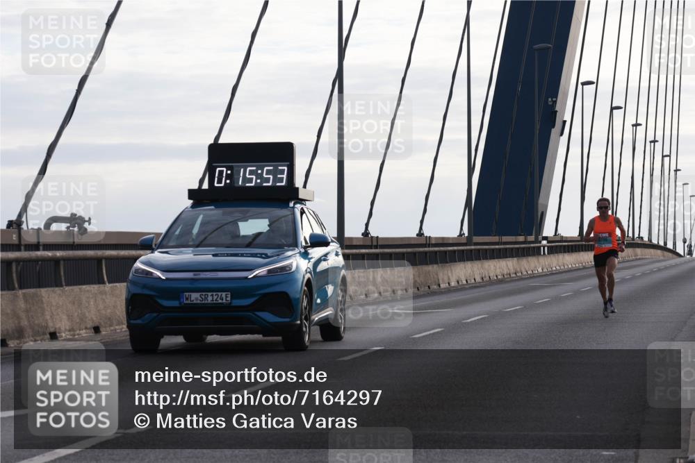 03.10.2024 - Köhlbrandbrückenlauf Matties Gatica Varas http://msf.ph/oto/7164297 03.10.2024 09:15:38 Position 2 0, 15, 53, 124, 3735 meine-sportfotos.de