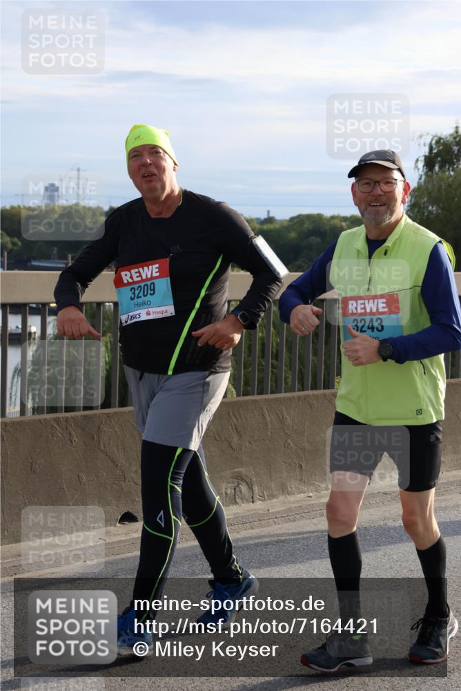 03.10.2024 - Köhlbrandbrückenlauf Miley Keyser http://msf.ph/oto/7164421 03.10.2024 09:26:02 Position 3 3209, 3243, 19, 0 meine-sportfotos.de