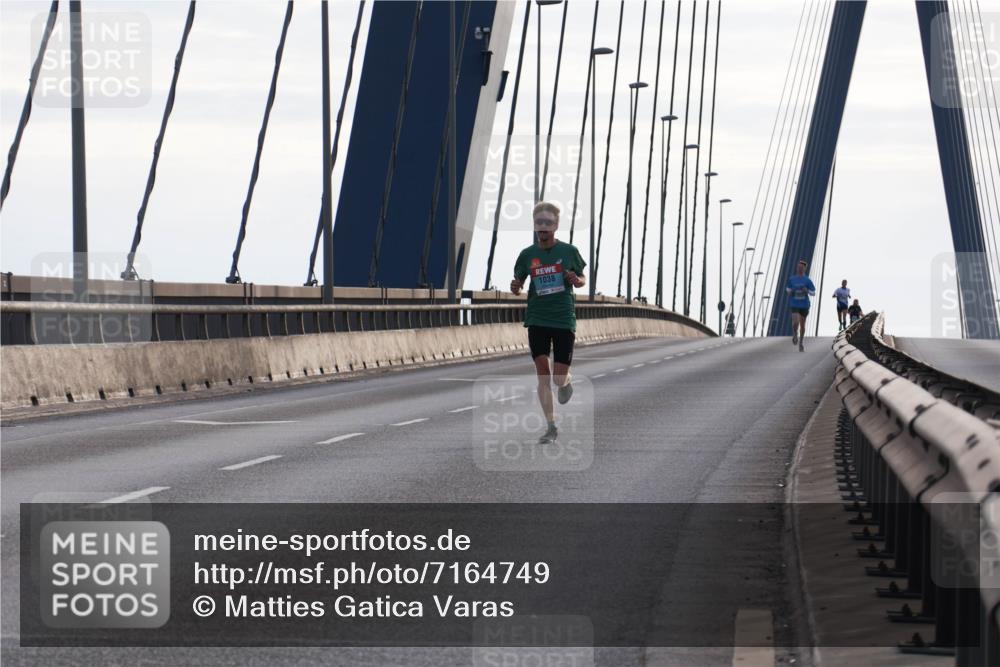 03.10.2024 - Köhlbrandbrückenlauf Matties Gatica Varas http://msf.ph/oto/7164749 03.10.2024 09:17:22 Position 2 1038 meine-sportfotos.de