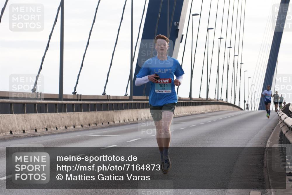 03.10.2024 - Köhlbrandbrückenlauf Matties Gatica Varas http://msf.ph/oto/7164873 03.10.2024 09:17:41 Position 2 1011 meine-sportfotos.de