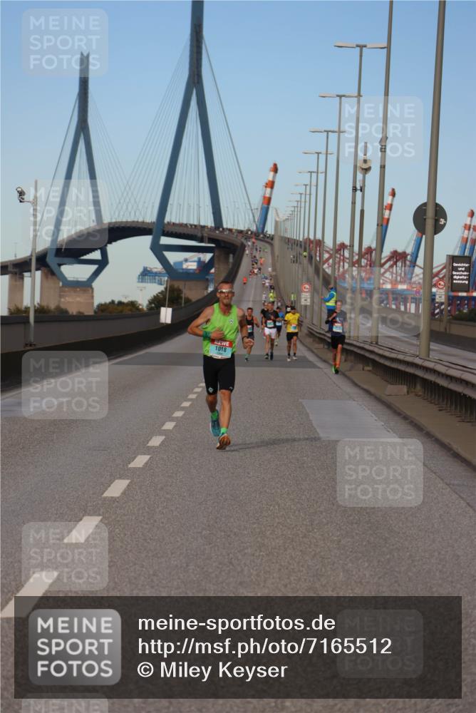 03.10.2024 - Köhlbrandbrückenlauf Miley Keyser http://msf.ph/oto/7165512 03.10.2024 09:37:08 Position 3  meine-sportfotos.de