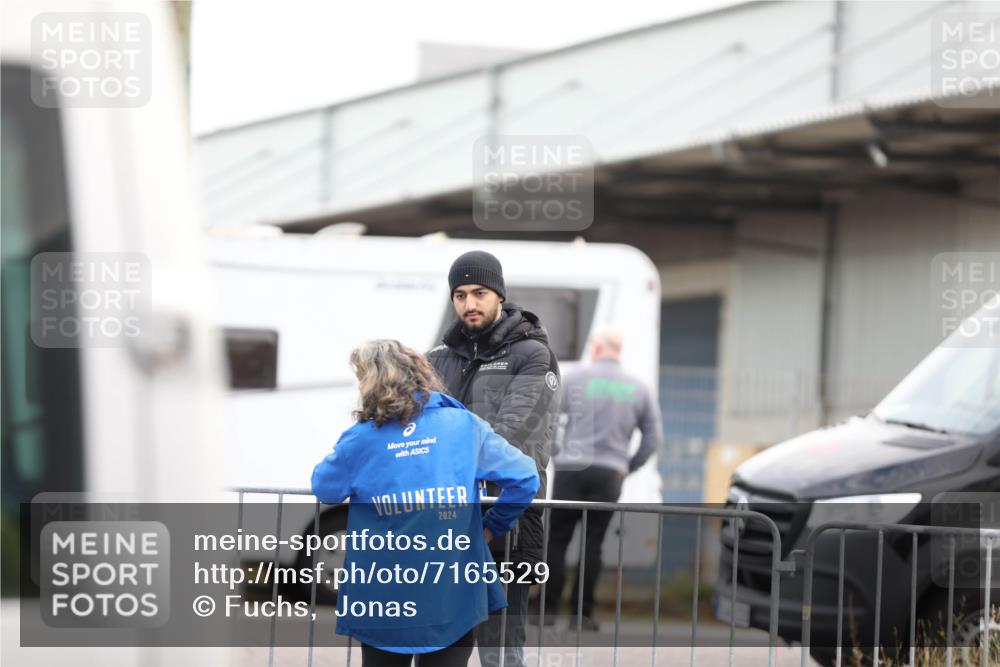 03.10.2024 - Köhlbrandbrückenlauf Fuchs,  Jonas http://msf.ph/oto/7165529 03.10.2024 08:29:08 Position 3 2024 meine-sportfotos.de