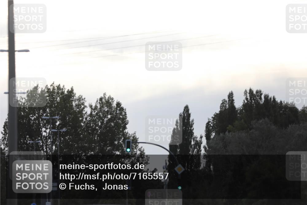 03.10.2024 - Köhlbrandbrückenlauf Fuchs,  Jonas http://msf.ph/oto/7165557 03.10.2024 09:05:02 Position 3  meine-sportfotos.de