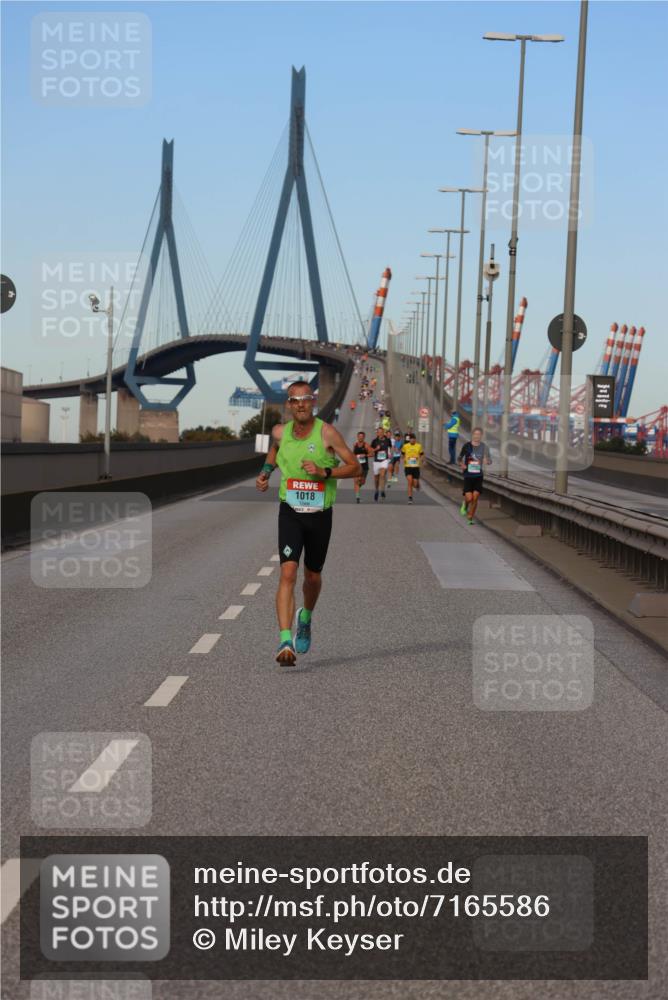 03.10.2024 - Köhlbrandbrückenlauf Miley Keyser http://msf.ph/oto/7165586 03.10.2024 09:37:11 Position 3 1018 meine-sportfotos.de