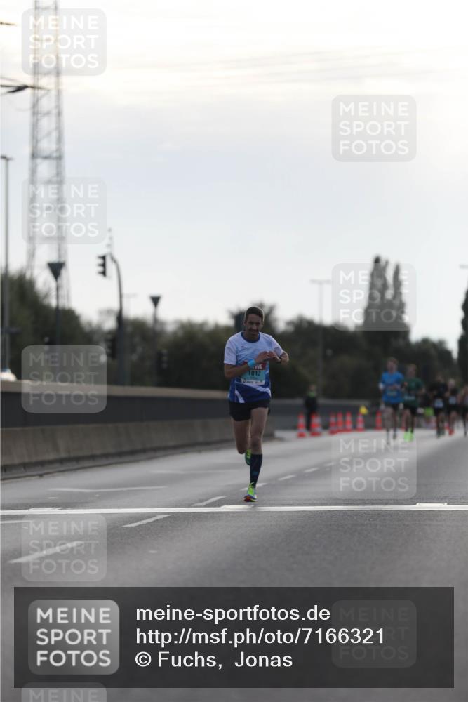 03.10.2024 - Köhlbrandbrückenlauf Fuchs,  Jonas http://msf.ph/oto/7166321 03.10.2024 09:09:40 Position 3 1012 meine-sportfotos.de