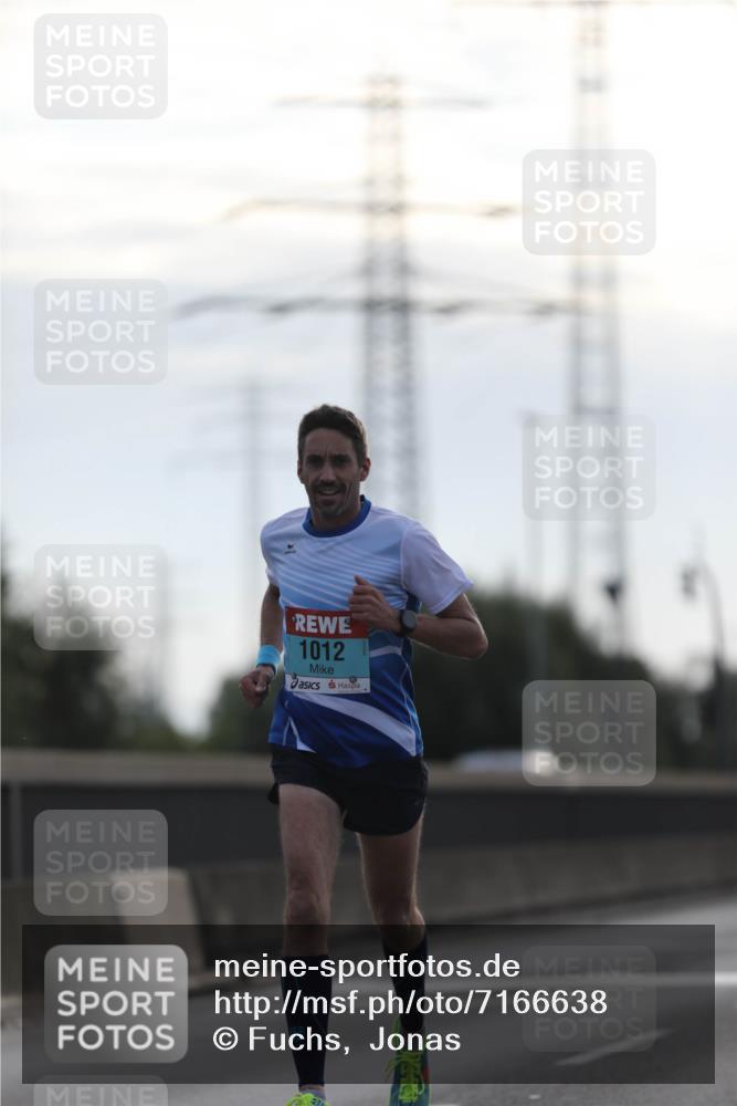 03.10.2024 - Köhlbrandbrückenlauf Fuchs,  Jonas http://msf.ph/oto/7166638 03.10.2024 09:09:45 Position 3 1012 meine-sportfotos.de