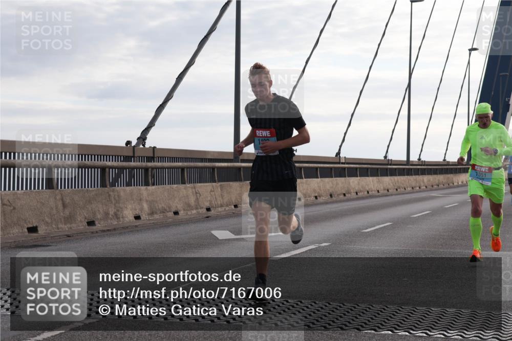 03.10.2024 - Köhlbrandbrückenlauf Matties Gatica Varas http://msf.ph/oto/7167006 03.10.2024 09:19:57 Position 2 1400, 1051 meine-sportfotos.de