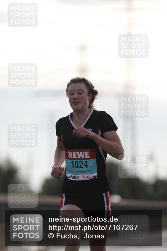 03.10.2024 - Köhlbrandbrückenlauf Fuchs,  Jonas http://msf.ph/oto/7167267 03.10.2024 09:10:14 Position 3 1024 meine-sportfotos.de