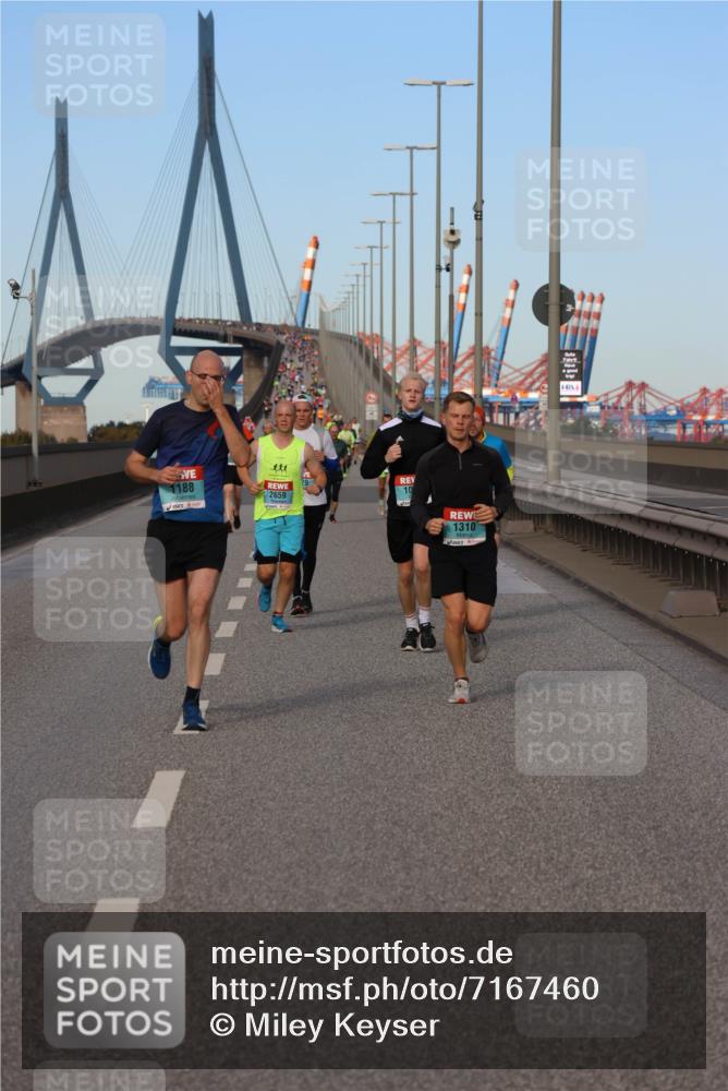 03.10.2024 - Köhlbrandbrückenlauf Miley Keyser http://msf.ph/oto/7167460 03.10.2024 09:42:05 Position 3 1188, 2659, 10, 1310 meine-sportfotos.de