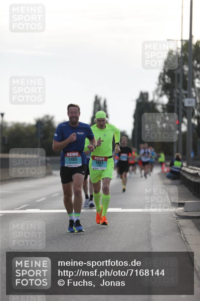 03.10.2024 - Köhlbrandbrückenlauf Fuchs,  Jonas http://msf.ph/oto/7168144 03.10.2024 09:10:54 Position 3 1405, 1051, 1 meine-sportfotos.de