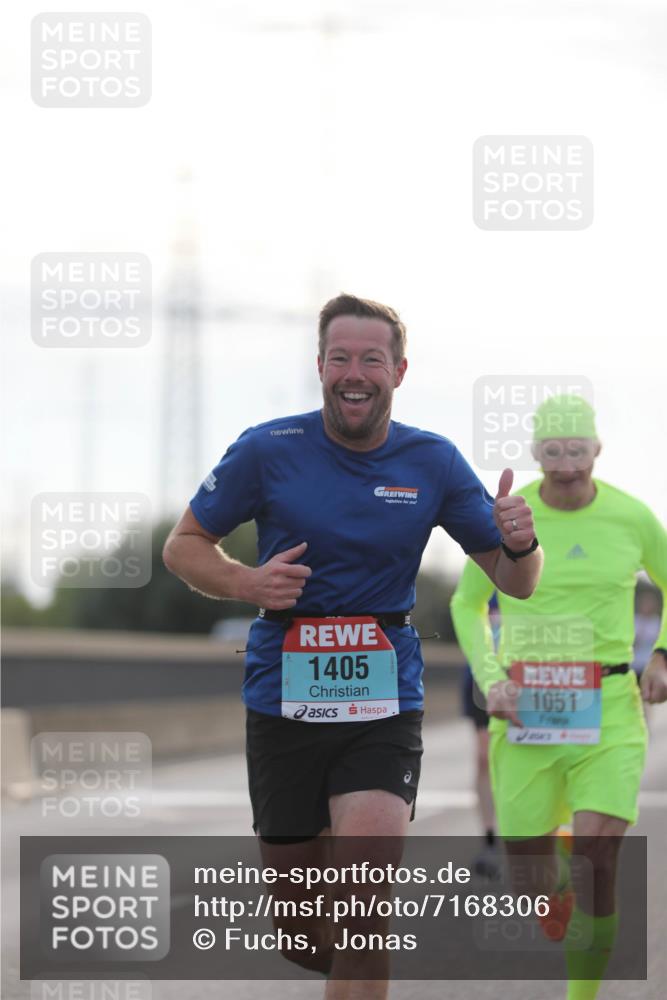 03.10.2024 - Köhlbrandbrückenlauf Fuchs,  Jonas http://msf.ph/oto/7168306 03.10.2024 09:10:57 Position 3 1405, 1051 meine-sportfotos.de