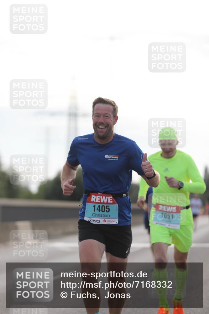 03.10.2024 - Köhlbrandbrückenlauf Fuchs,  Jonas http://msf.ph/oto/7168332 03.10.2024 09:10:58 Position 3 1405, 1051 meine-sportfotos.de