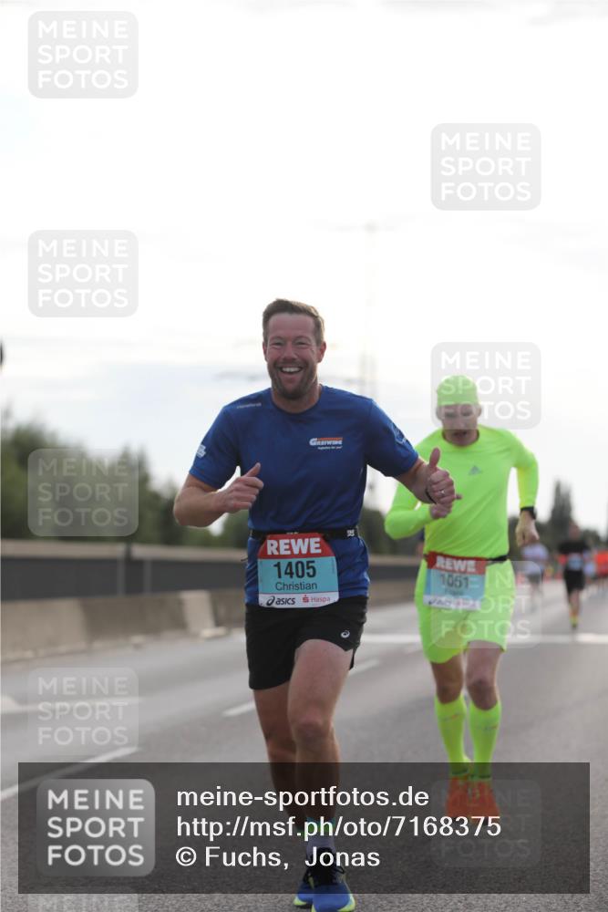 03.10.2024 - Köhlbrandbrückenlauf Fuchs,  Jonas http://msf.ph/oto/7168375 03.10.2024 09:10:58 Position 3 1405, 1051 meine-sportfotos.de