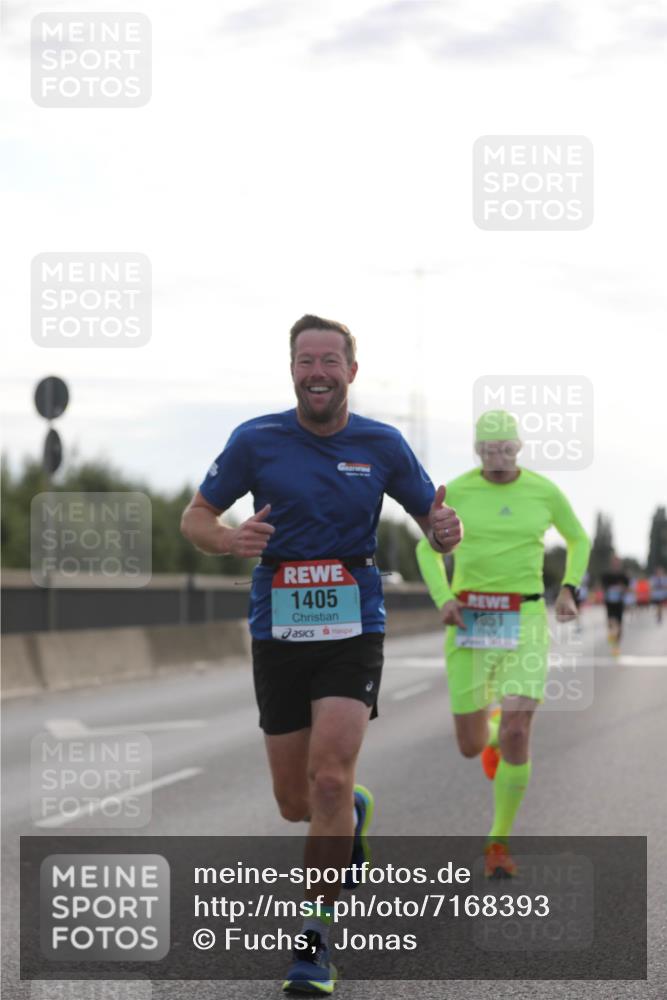 03.10.2024 - Köhlbrandbrückenlauf Fuchs,  Jonas http://msf.ph/oto/7168393 03.10.2024 09:10:58 Position 3 1405, 1051 meine-sportfotos.de